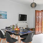 Santamare Apartment *