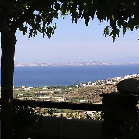 Santamare Agios Sostis (Tinos)